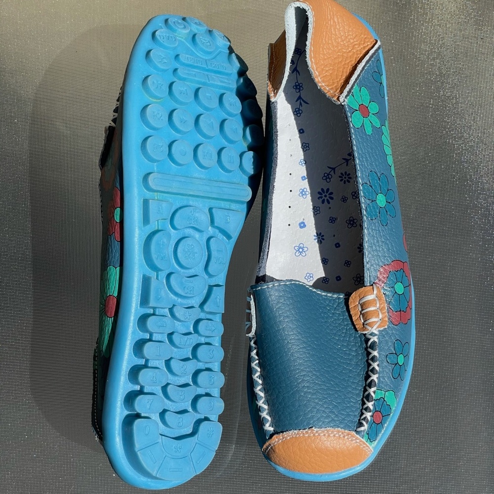 Wei Deng Blue & Red Floral Leather Slide-On Loafers